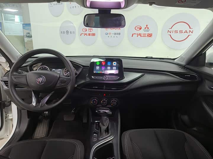 Photo 9 - Buick Verano