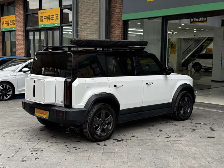 Фото 7 - Chery iCar 03