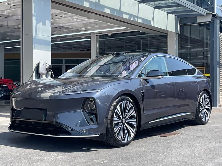 Фото 1 - Nio ET9