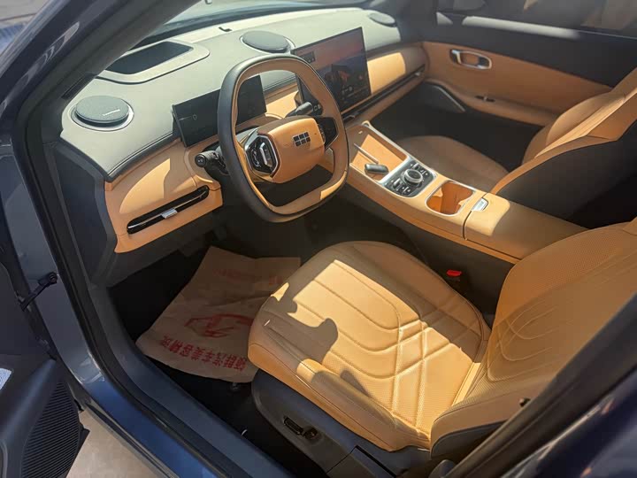 Фото 4 - Geely Galaxy Starship 7