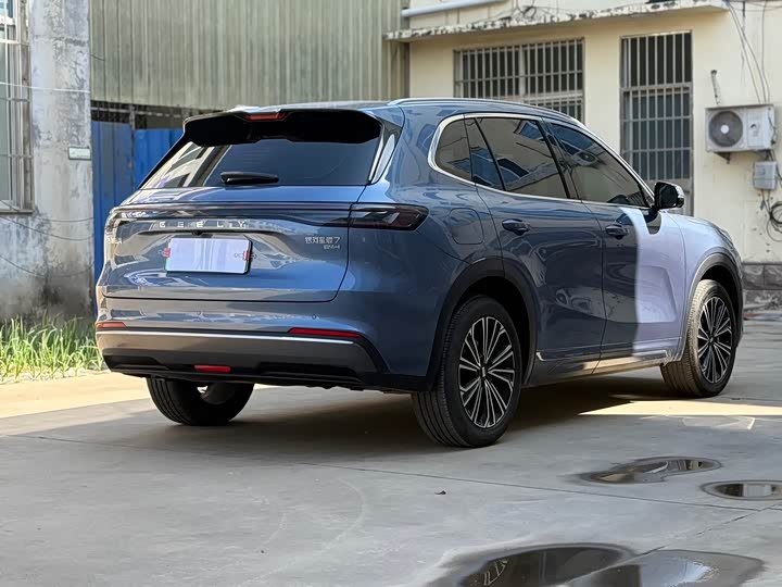 Фото 7 - Geely Galaxy Starship 7