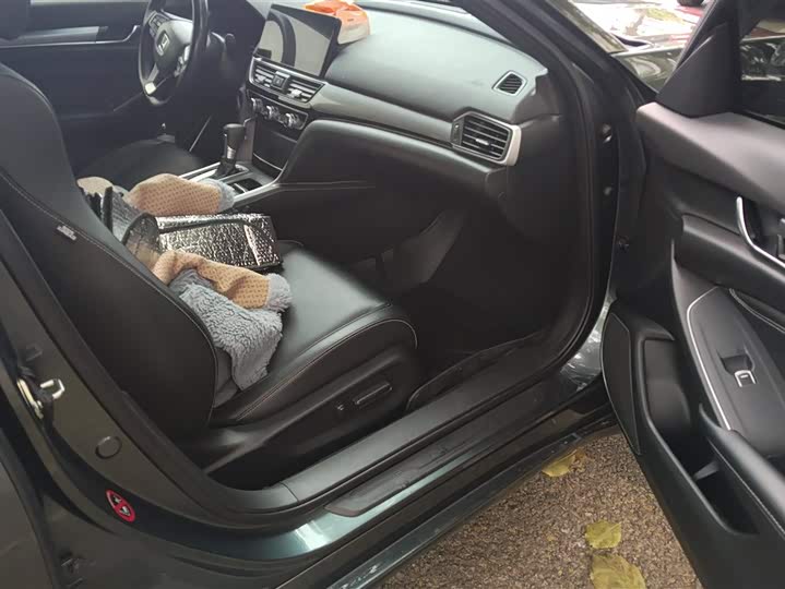 Фото 8 - Honda Inspire