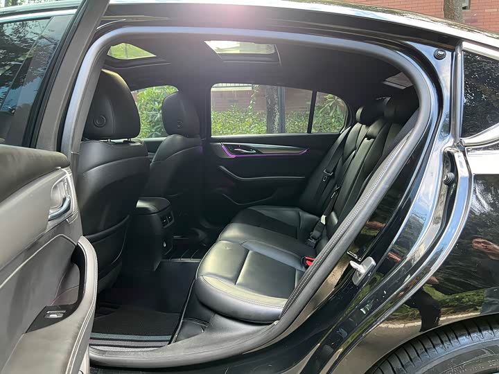 Photo 6 - Cadillac CT5