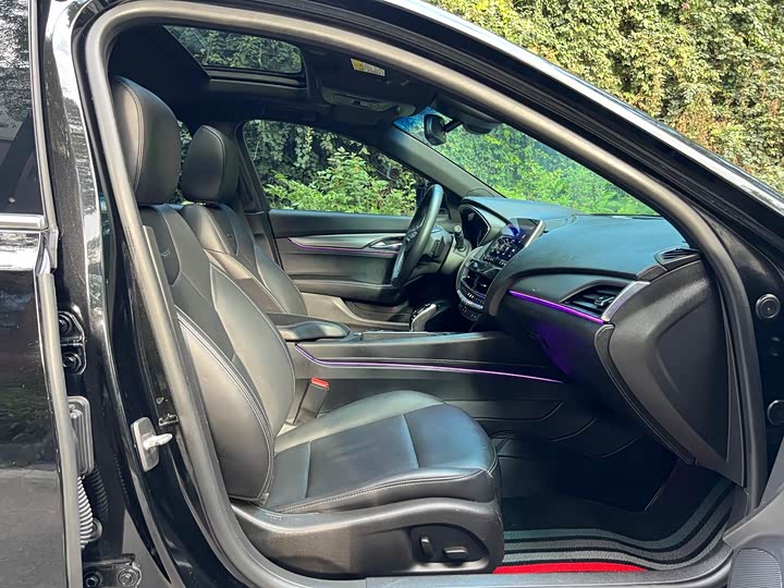 Photo 8 - Cadillac CT5