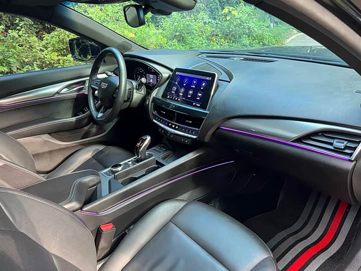 Photo 9 - Cadillac CT5