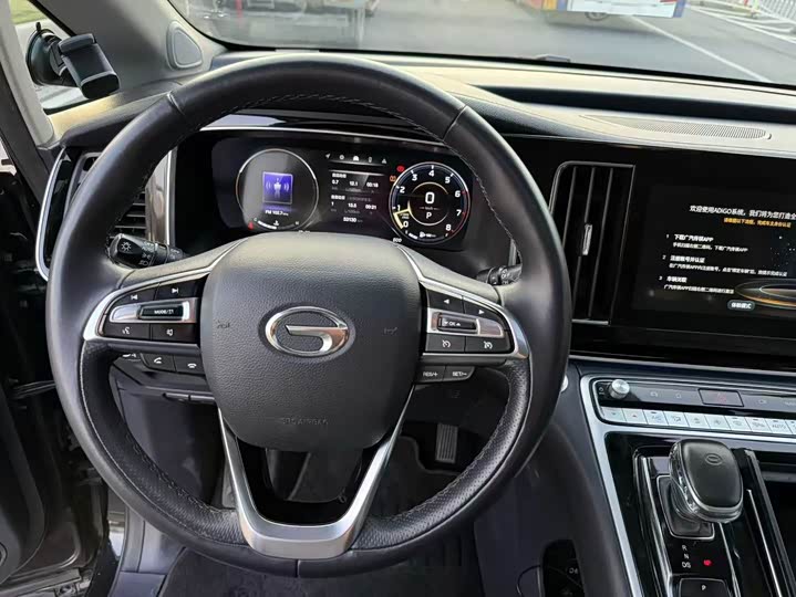 Фото 7 - GAC Trumpchi M8
