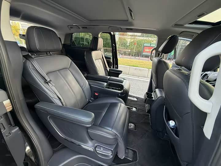 Фото 8 - GAC Trumpchi M8