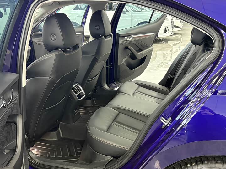 Фото 9 - Skoda Octavia Pro