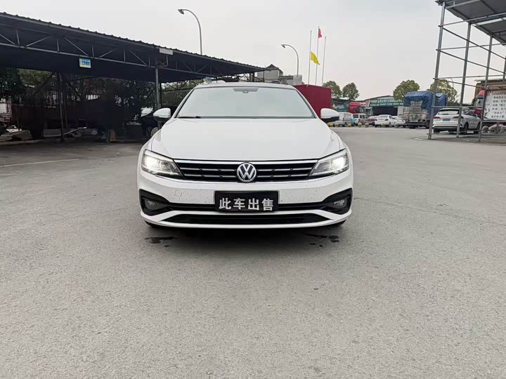 Фото 2 - Volkswagen Lamando L