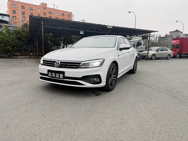 Фото 3 - Volkswagen Lamando L