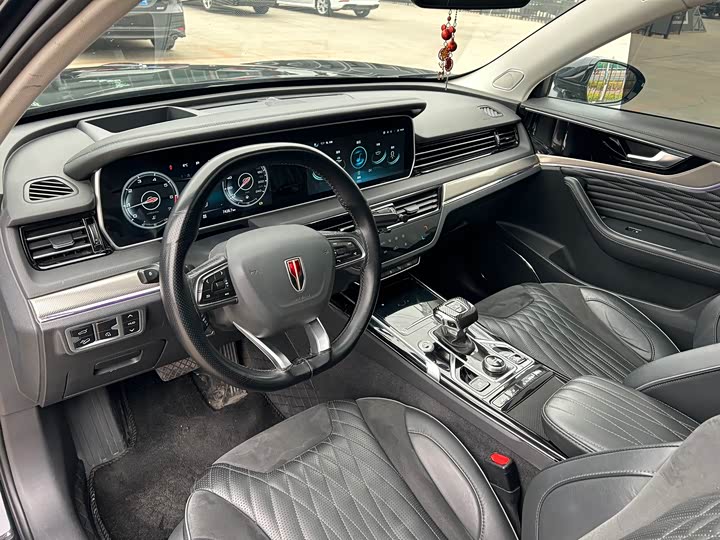 Фото 5 - Hongqi HS5