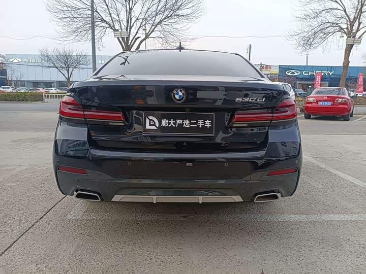 Фото 5 - BMW 5 Series