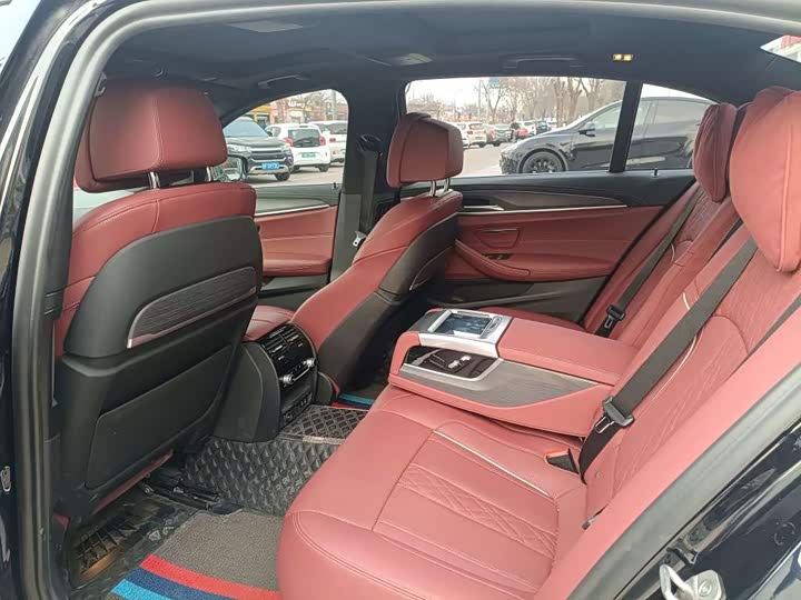 Фото 7 - BMW 5 Series