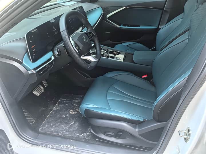 Фото 6 - MG Motor 7