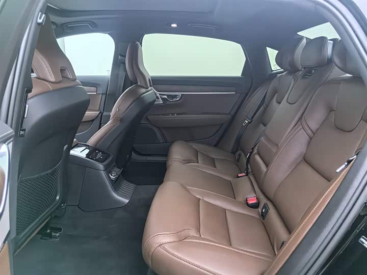 Фото 6 - Volvo S90 Hybrid