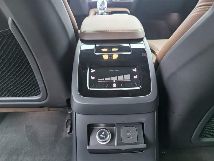 Фото 7 - Volvo S90 Hybrid