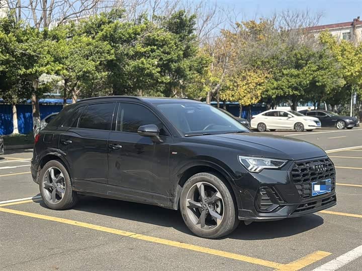 Фото 3 - Audi Q3