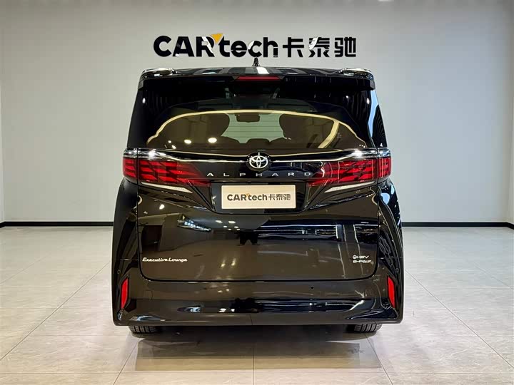 Photo 4 - Toyota Alphard