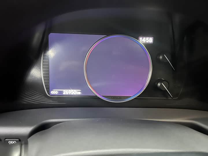 Фото 5 - Lexus ES