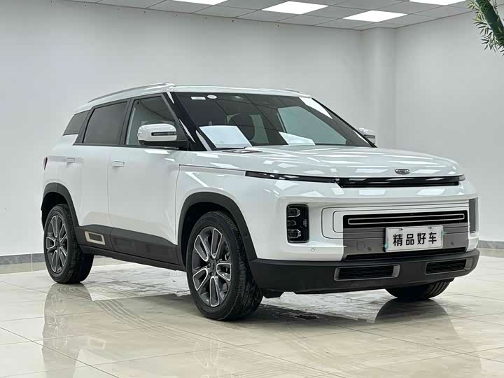 Фото 3 - Geely Icon