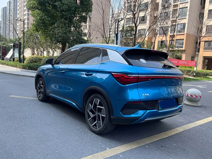 Фото 4 - BYD Yuan Plus