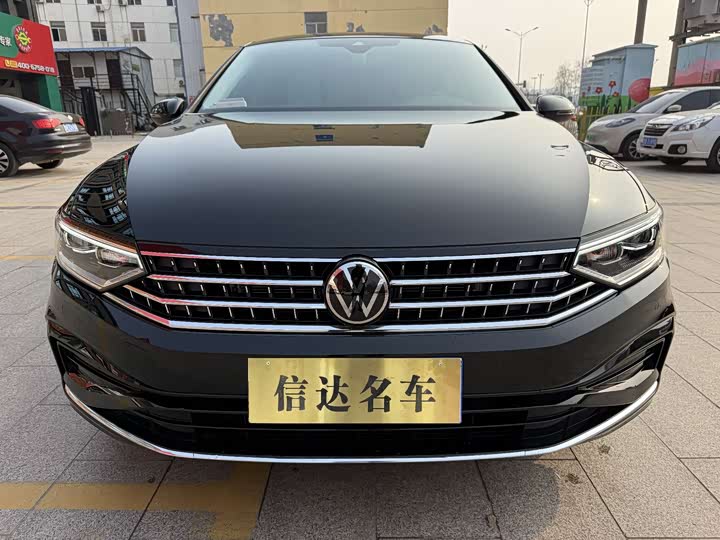 Photo 3 - Volkswagen Magotan