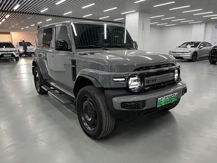 Фото 3 - Chery iCar V23