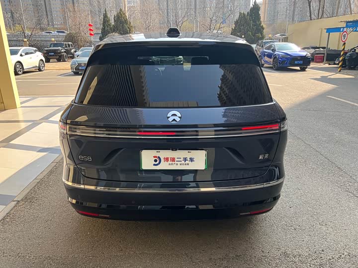 Фото 5 - Nio ES8