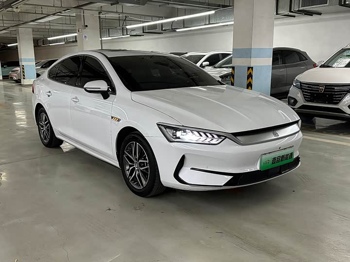 Фото 3 - BYD Qin Plus