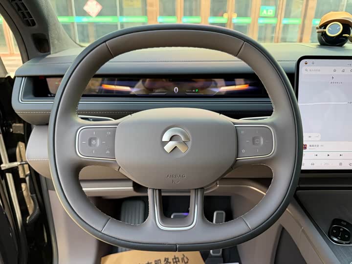 Фото 6 - Nio ES8