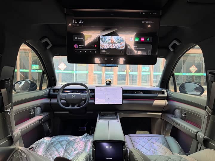 Фото 7 - Nio ES8