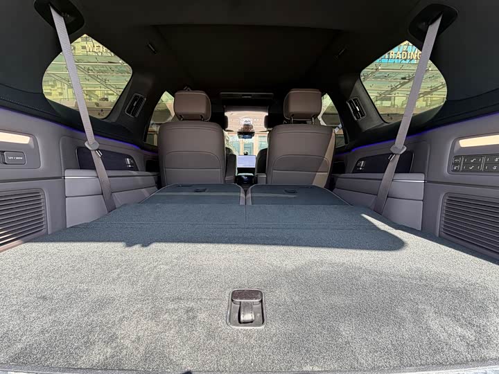 Фото 9 - Nio ES8