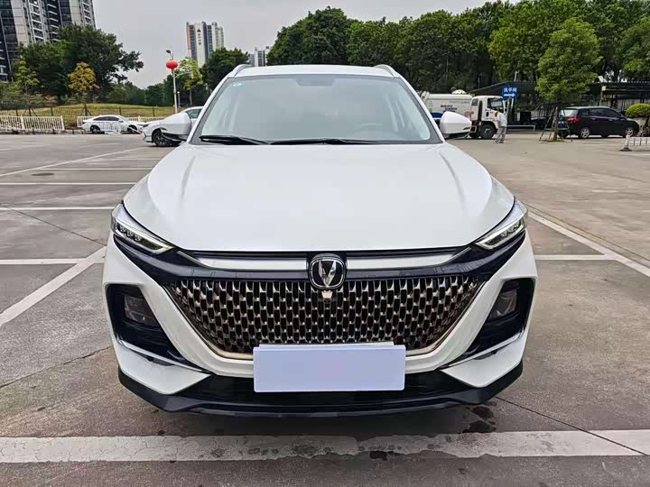 Photo 2 - Changan X7 Plus