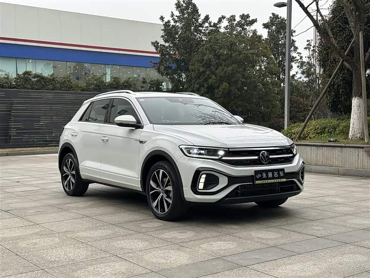 Photo 3 - Volkswagen T-Roc