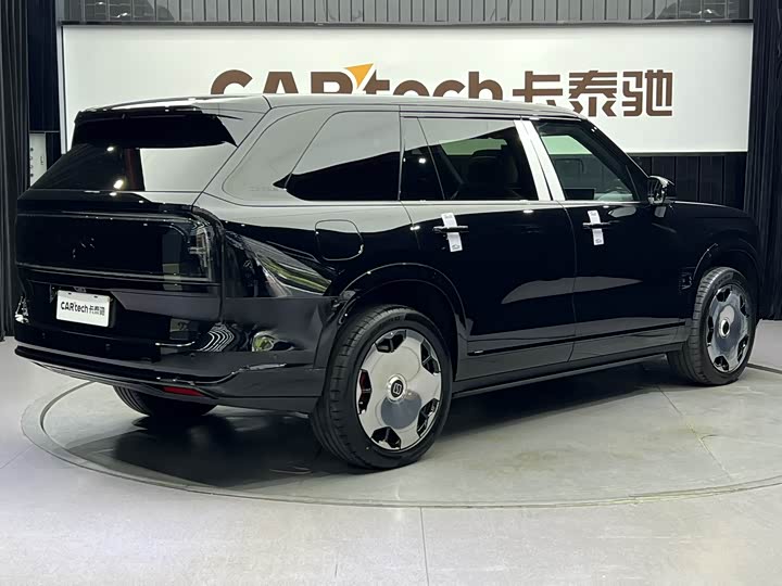 Фото 3 - Zeekr 9X