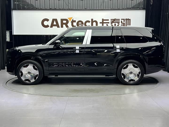 Фото 5 - Zeekr 9X