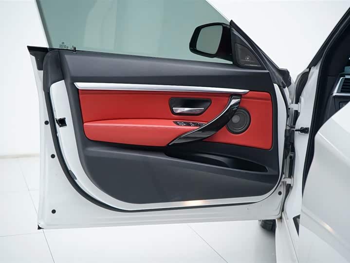 Фото 9 - BMW 3 Series GT