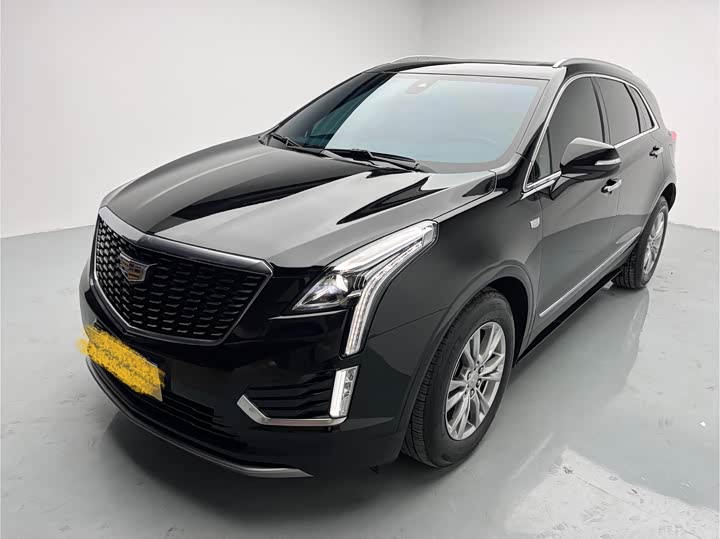 Фото 1 - Cadillac XT5