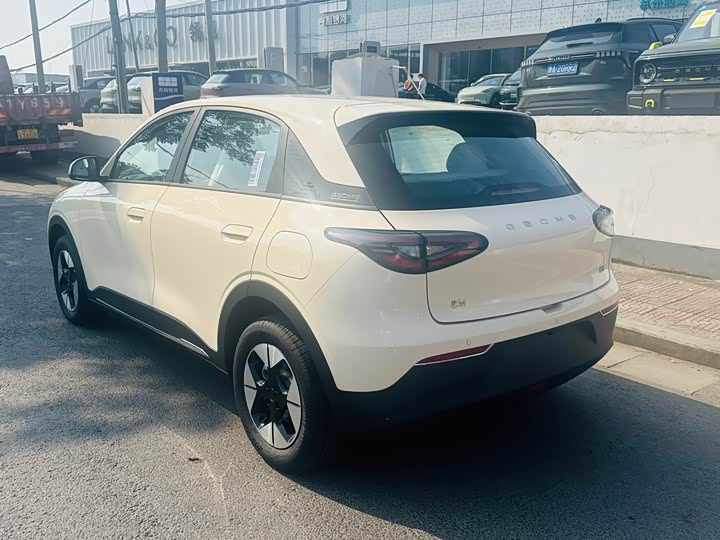 Photo 3 - Geely Galaxy Geome