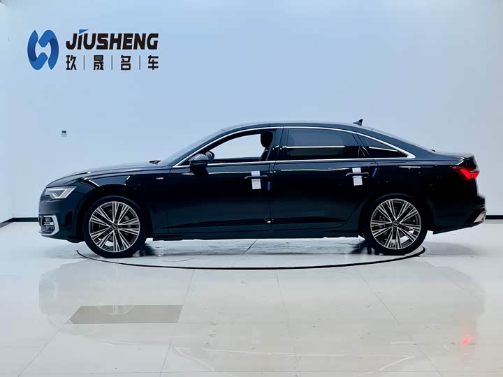 Фото 3 - Audi A6L