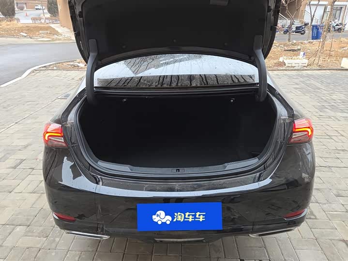 Фото 4 - Buick LaCrosse