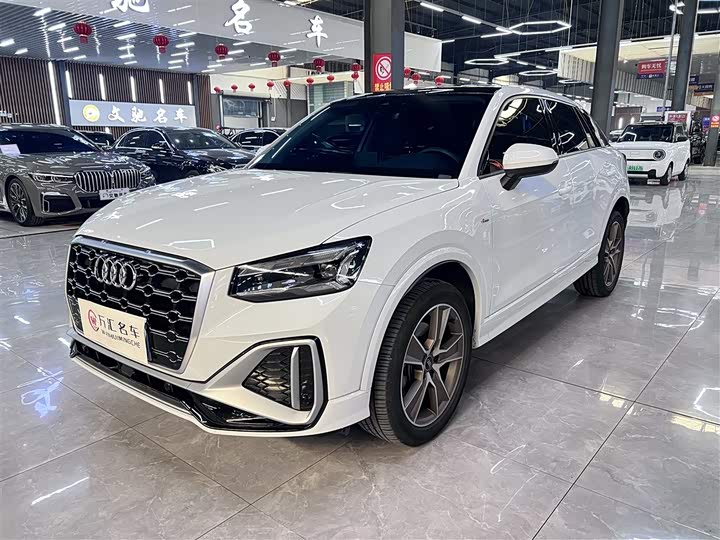 Фото 1 - Audi Q2L