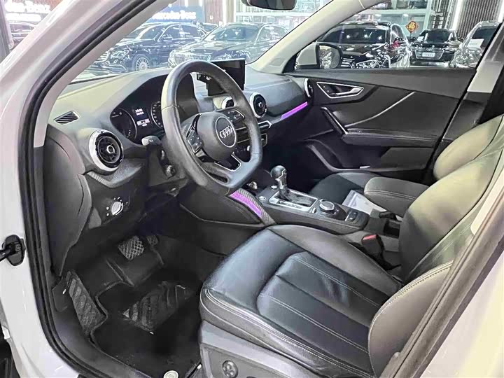 Фото 5 - Audi Q2L