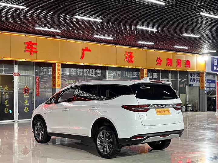 Фото 6 - Geely Jiaji