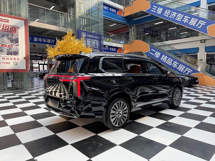 Фото 7 - Exeed VX C-DM Hybrid