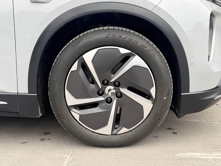 Фото 9 - Nio ES6