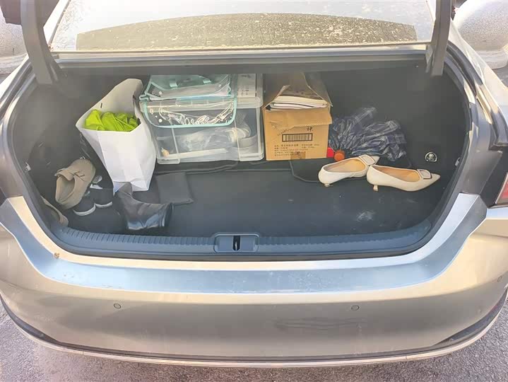 Фото 4 - Lexus ES