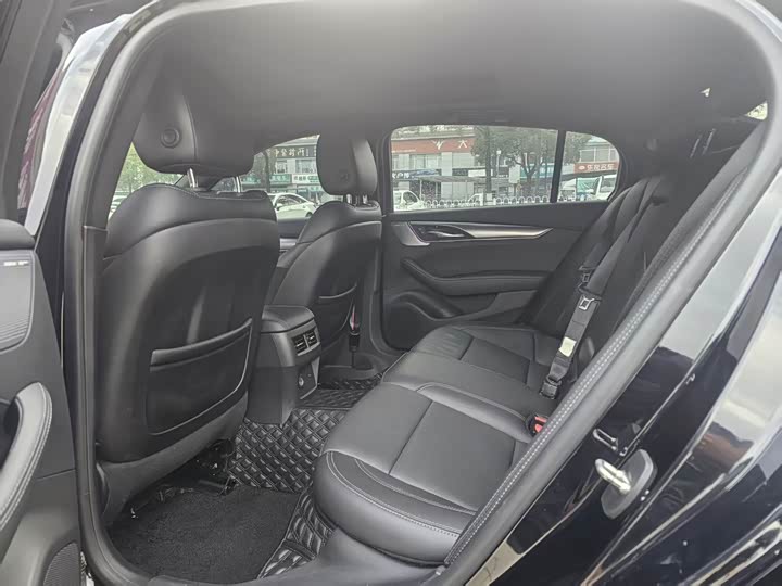 Photo 7 - Cadillac CT5