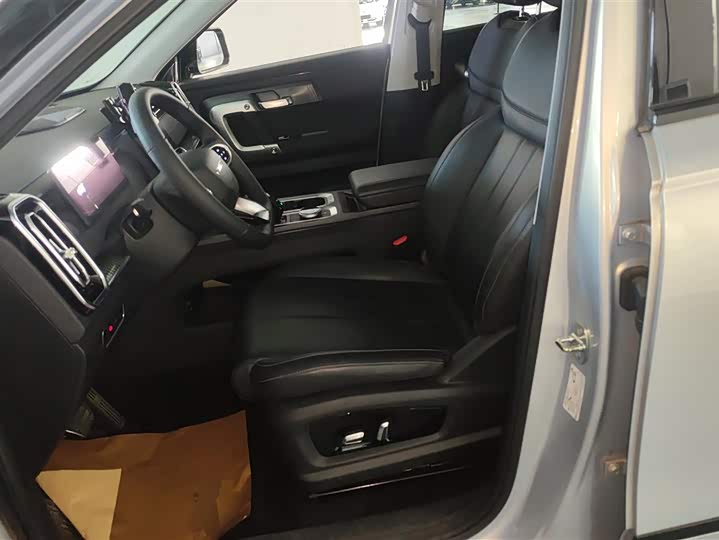 Фото 9 - Chery Jaecoo J7 (Explore 06)