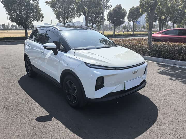 Фото 3 - Geely Geometry E Firefly